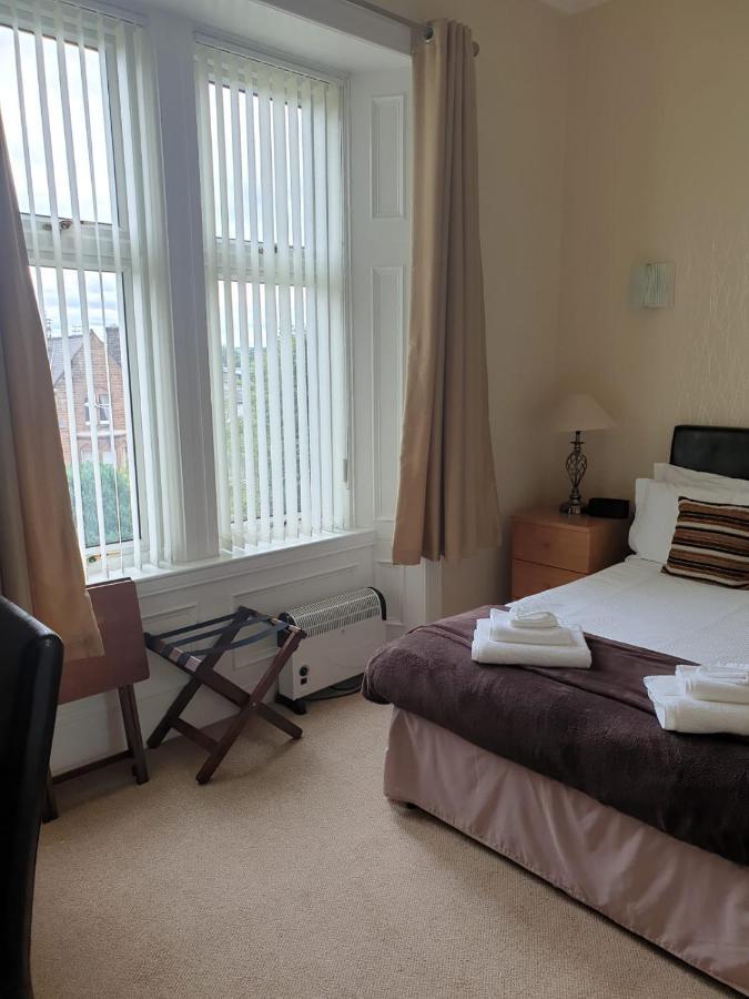 Edenbank Hotel Dumfries Room photo